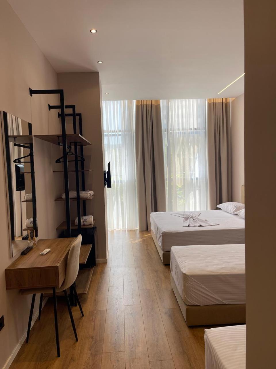 Vlorë Dia Mare Deluxe 아파트 호텔 외부 사진