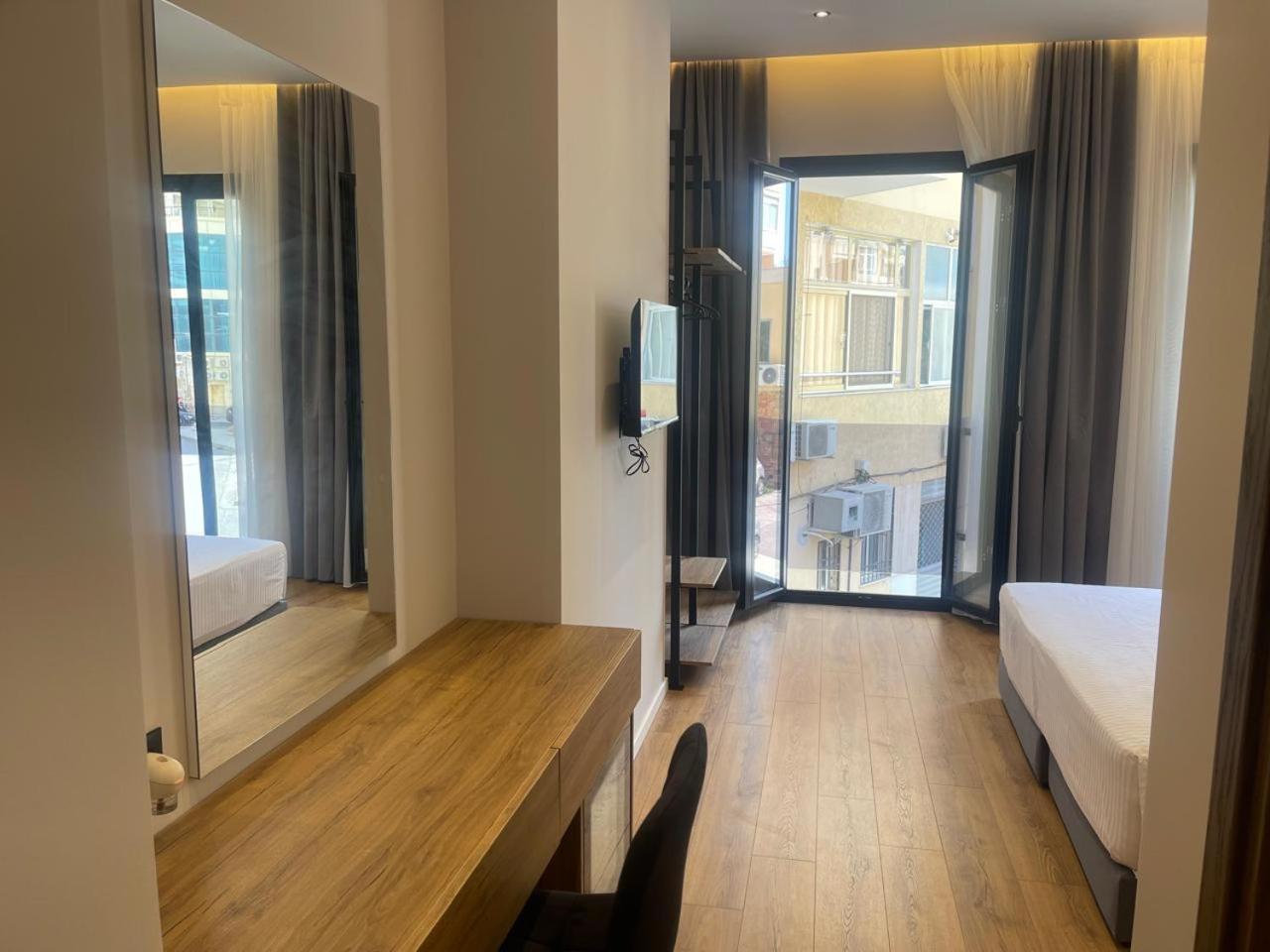 Vlorë Dia Mare Deluxe 아파트 호텔 외부 사진
